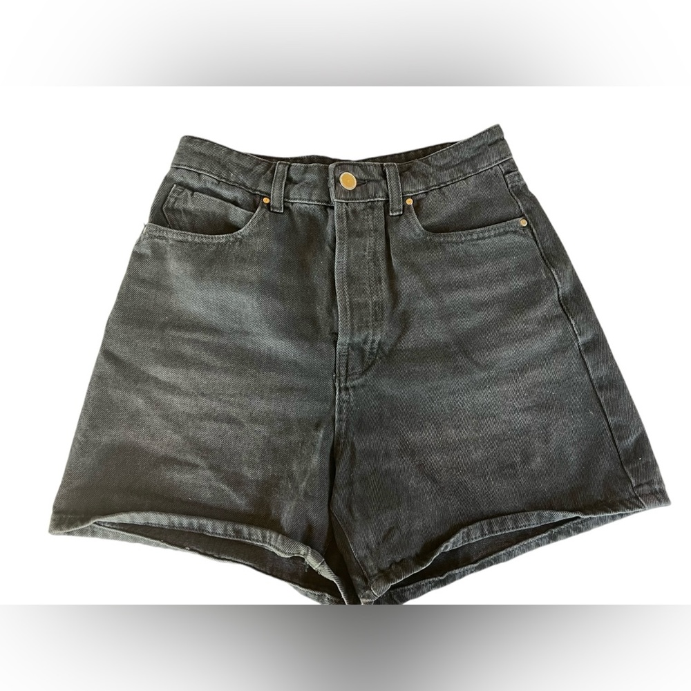 Zara highwaisted shorts